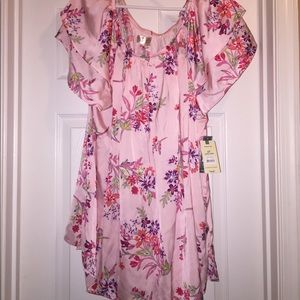 Pink flowery peasant top, new with tags